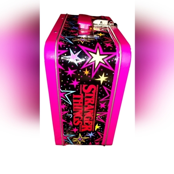 NETFLIX Loungefly Stranger Things Hot Pink Debossed Metal Lunchbox - Picture 4 of 7